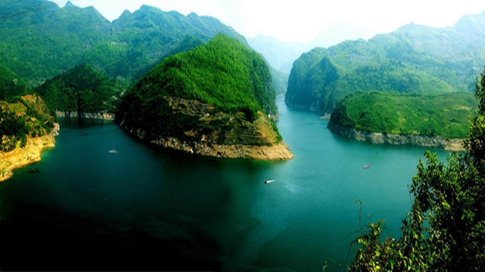 白龙湖小山峡全景.jpg